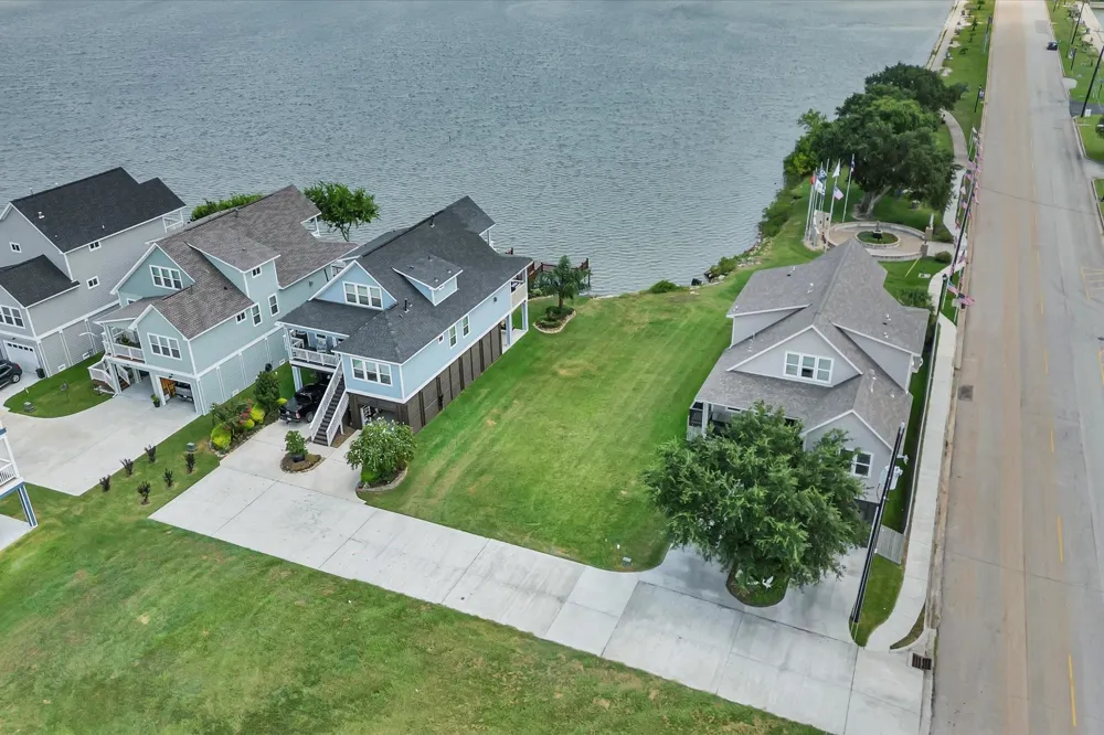 Main Street Seabrook, TX 77586