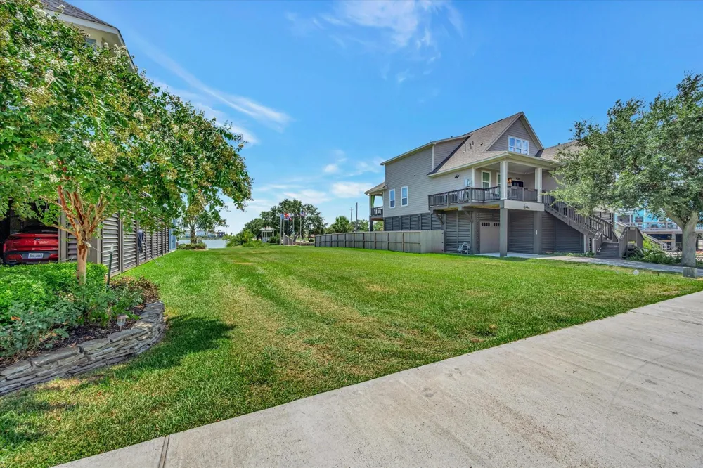 Main Street Seabrook, TX 77586