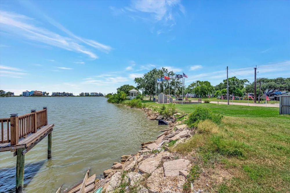 Main Street Seabrook, TX 77586
