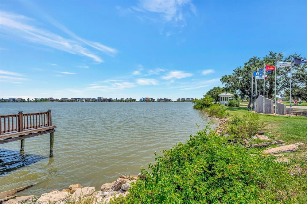 Main Street Seabrook, TX 77586