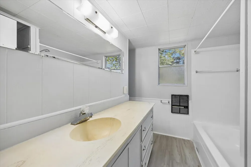 315 Jones Street Columbus, TX 78934