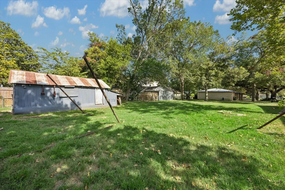 315 Jones Street Columbus, TX 78934