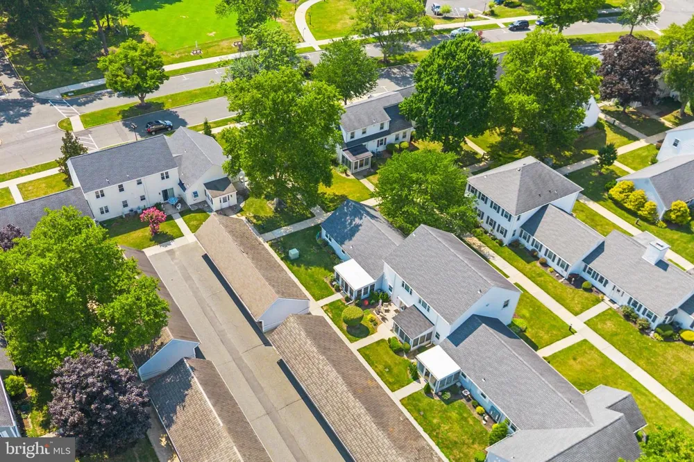 74 AMHERST LANE E Monroe Township, NJ 08831