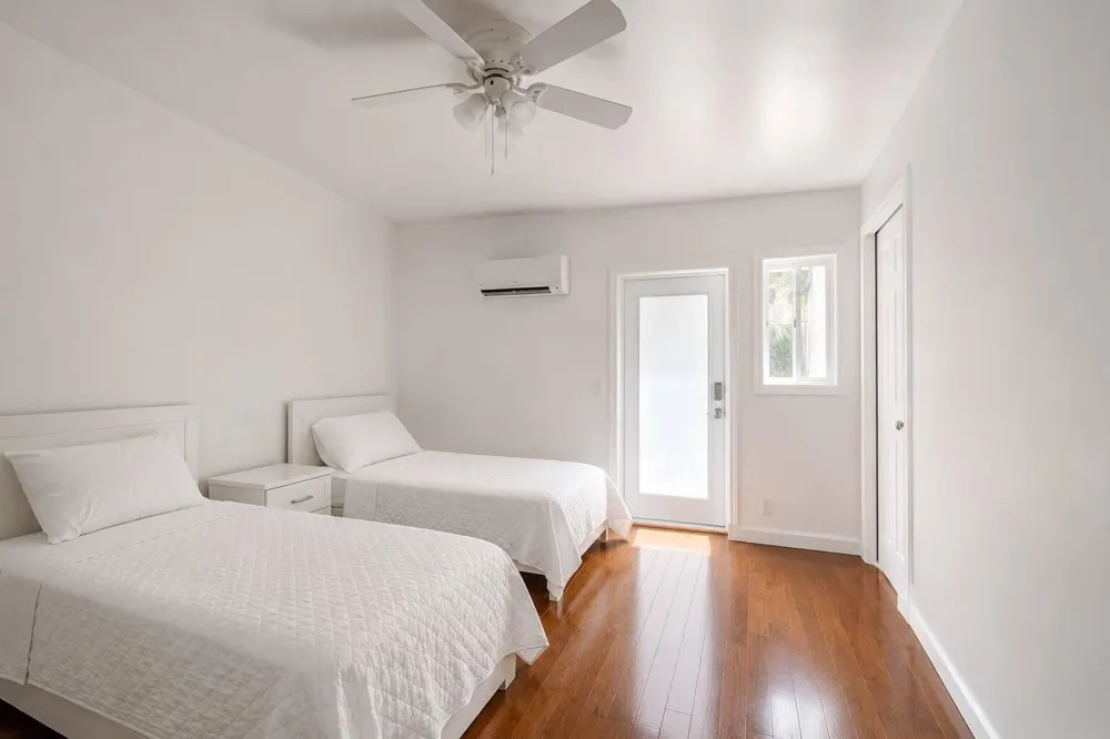 3311 SW 105th Court Miami, FL 33165