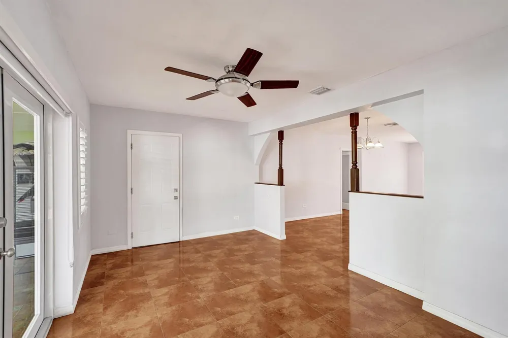 3311 SW 105th Court Miami, FL 33165