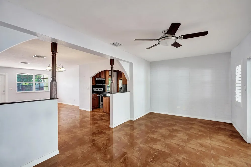 3311 SW 105th Court Miami, FL 33165