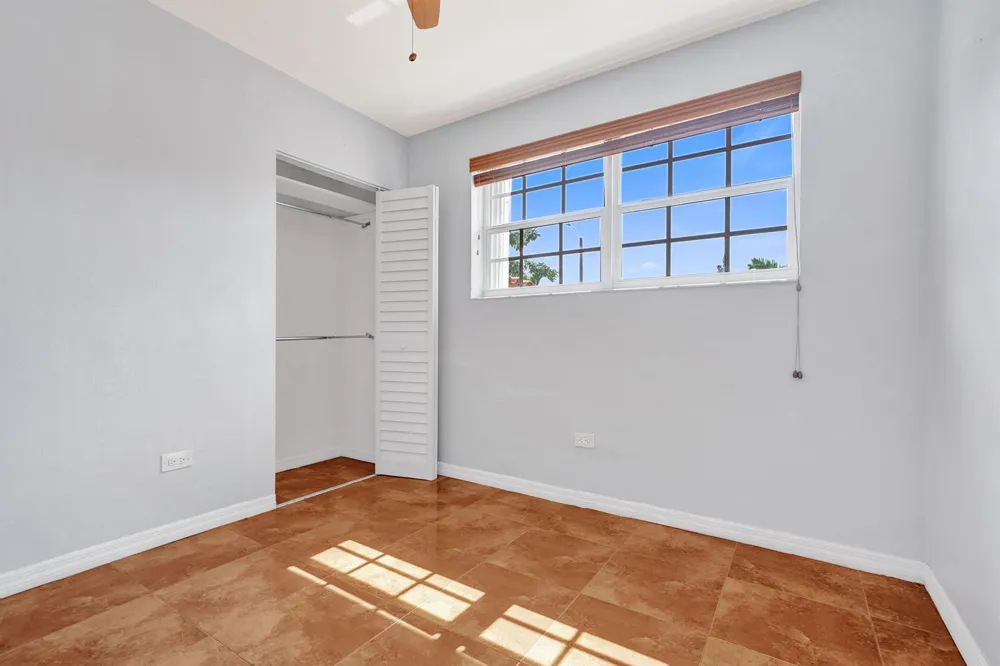 3311 SW 105th Court Miami, FL 33165
