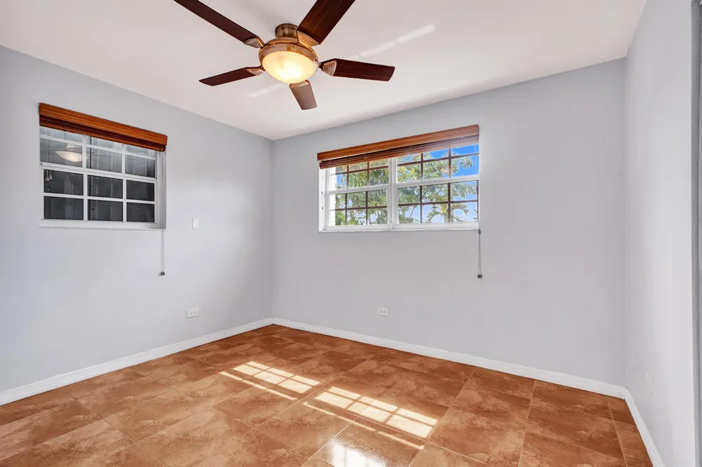 3311 SW 105th Court Miami, FL 33165