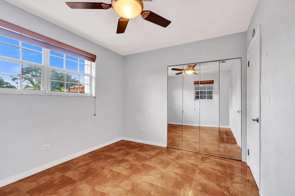 3311 SW 105th Court Miami, FL 33165