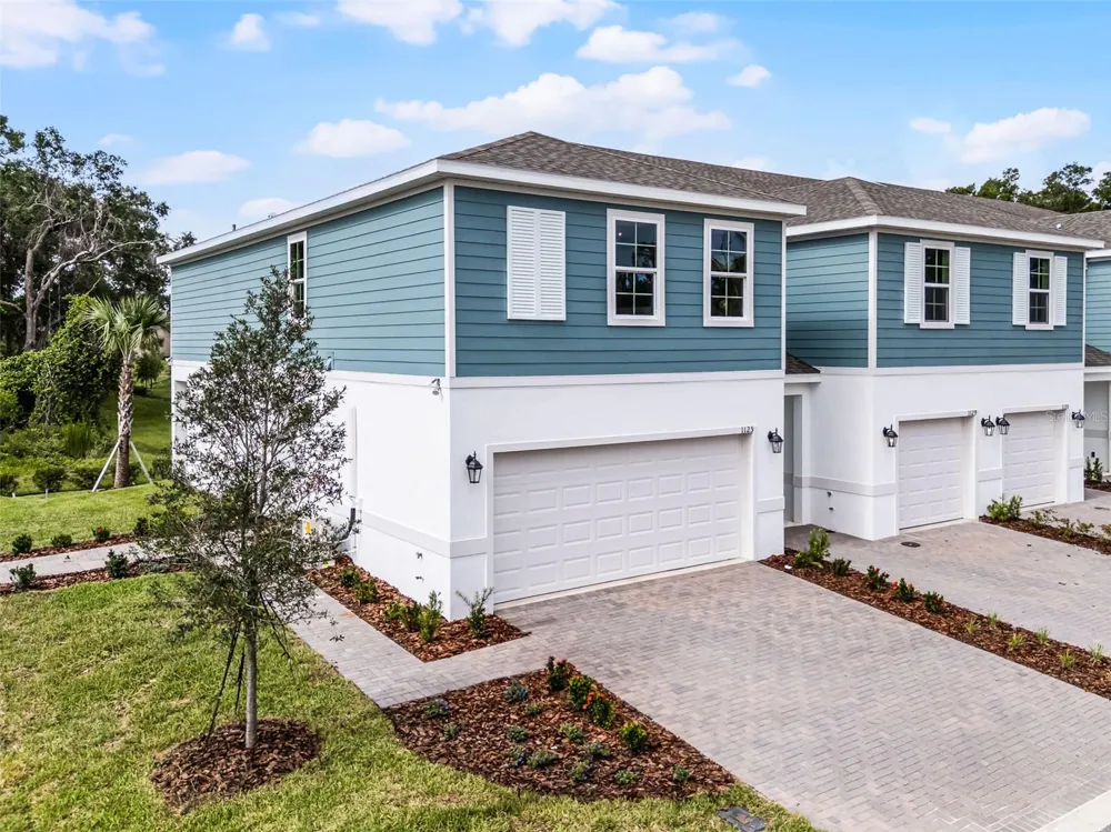 1124 CYPRESS ELM DRIVE Deland, FL 32720