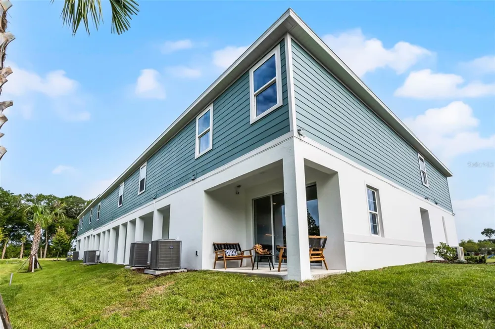 1124 CYPRESS ELM DRIVE Deland, FL 32720