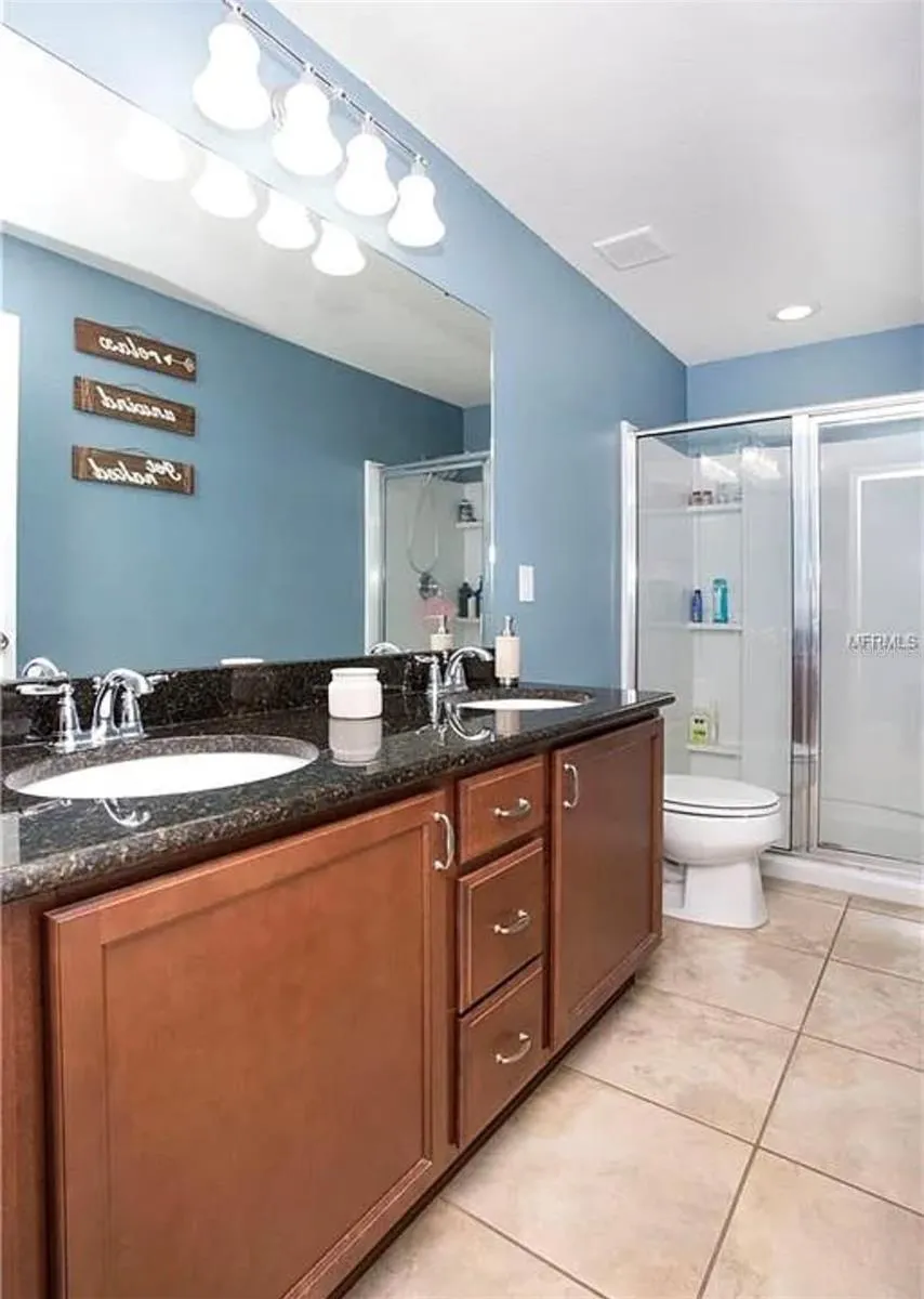 4745 SOMERSET HILL LANE Riverview, FL 33578