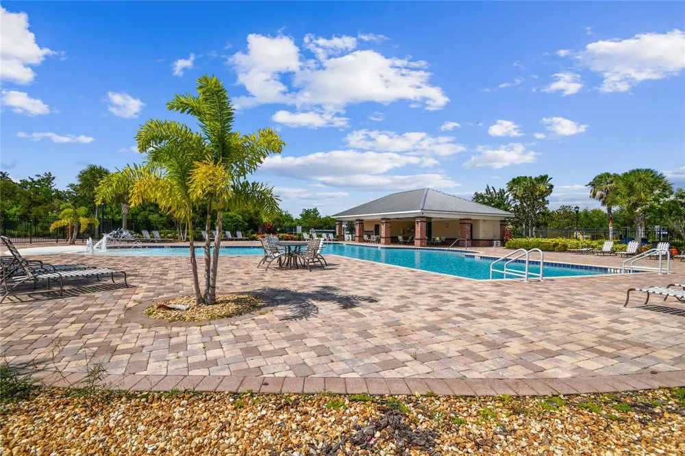 4745 SOMERSET HILL LANE Riverview, FL 33578