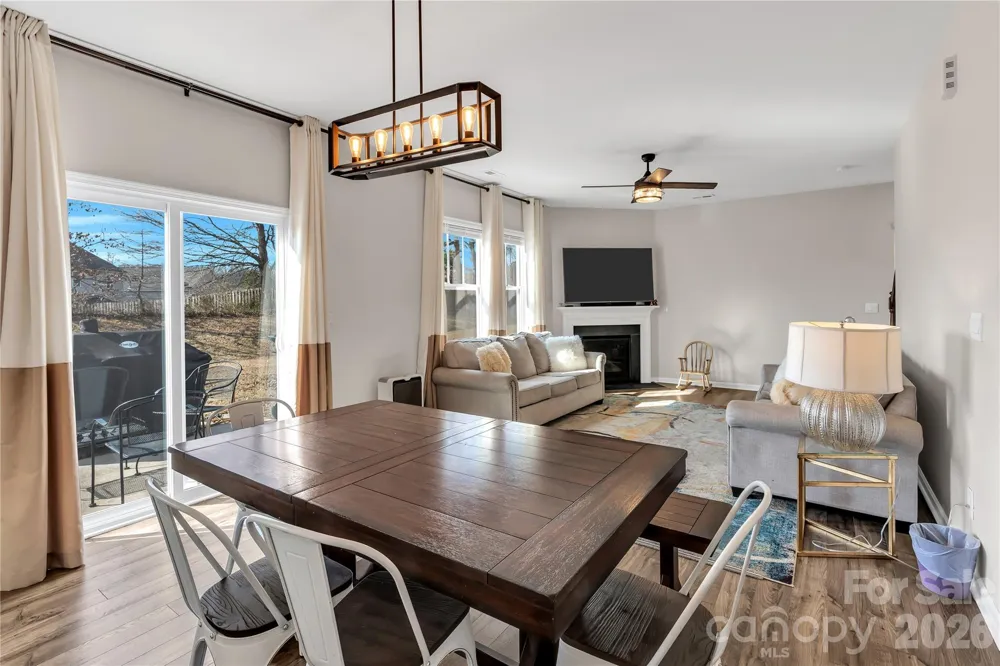 124 Sequoia Forest Drive Mooresville, NC 28117