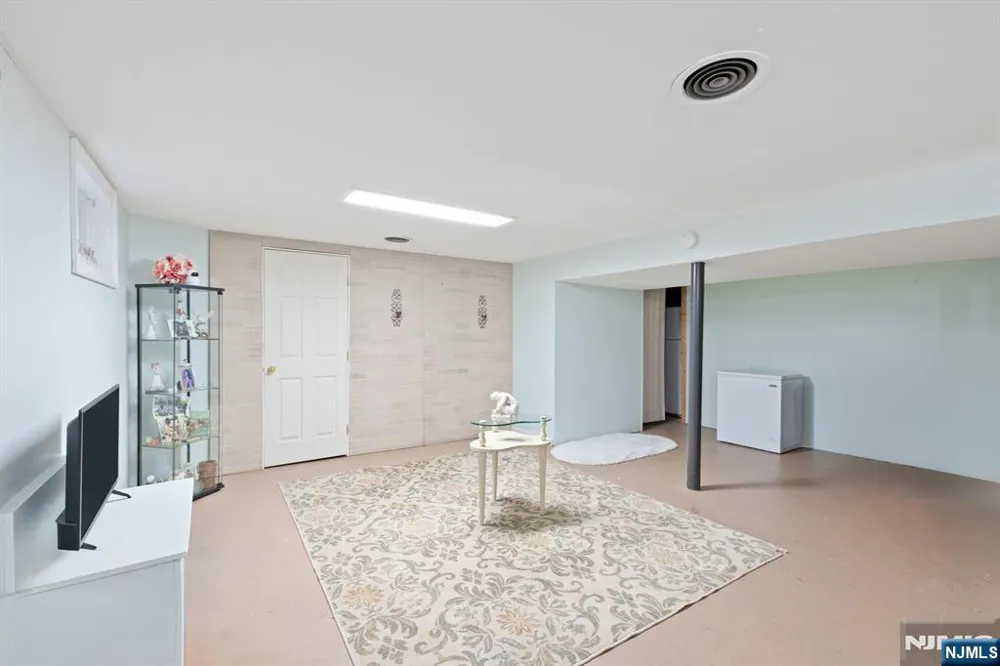 36-14 Northern Drive Fair Lawn, NJ 07410