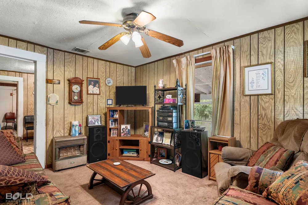 203 Chrysler Street Minden, LA 71055