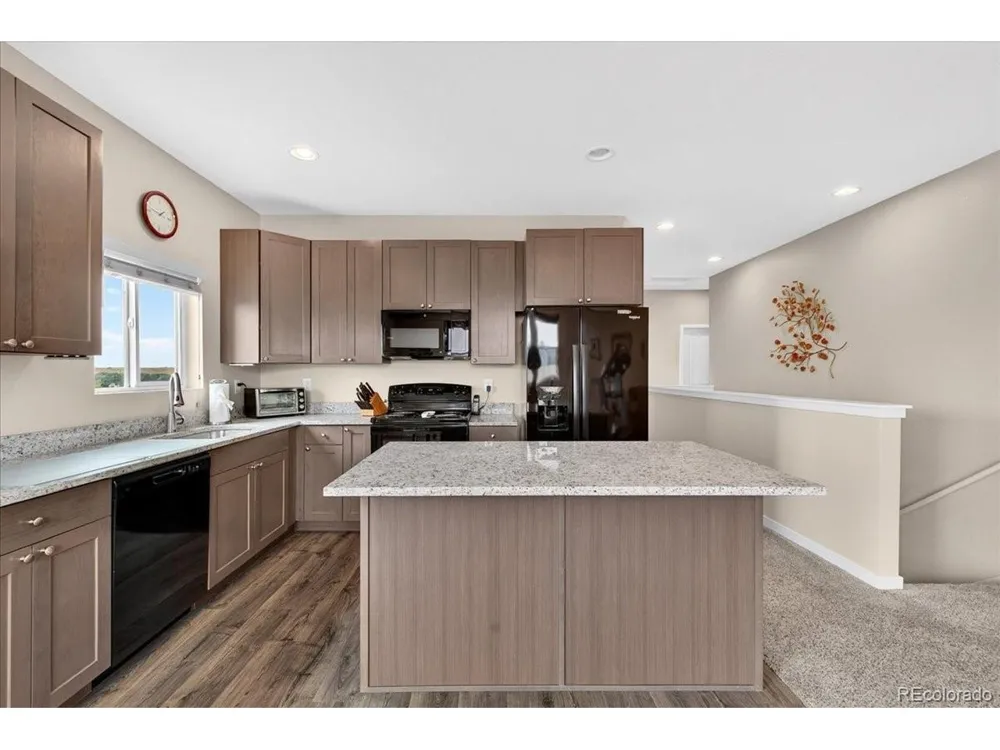 495 S 2nd Avenue Deer Trail, CO 80105