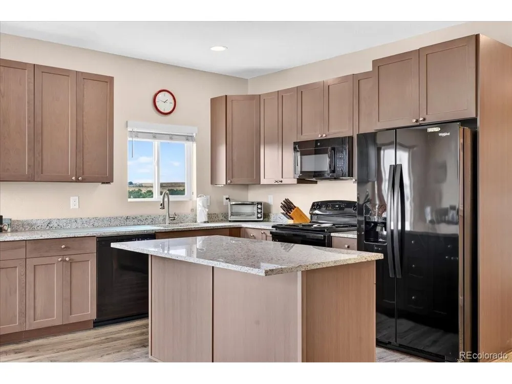 495 S 2nd Avenue Deer Trail, CO 80105