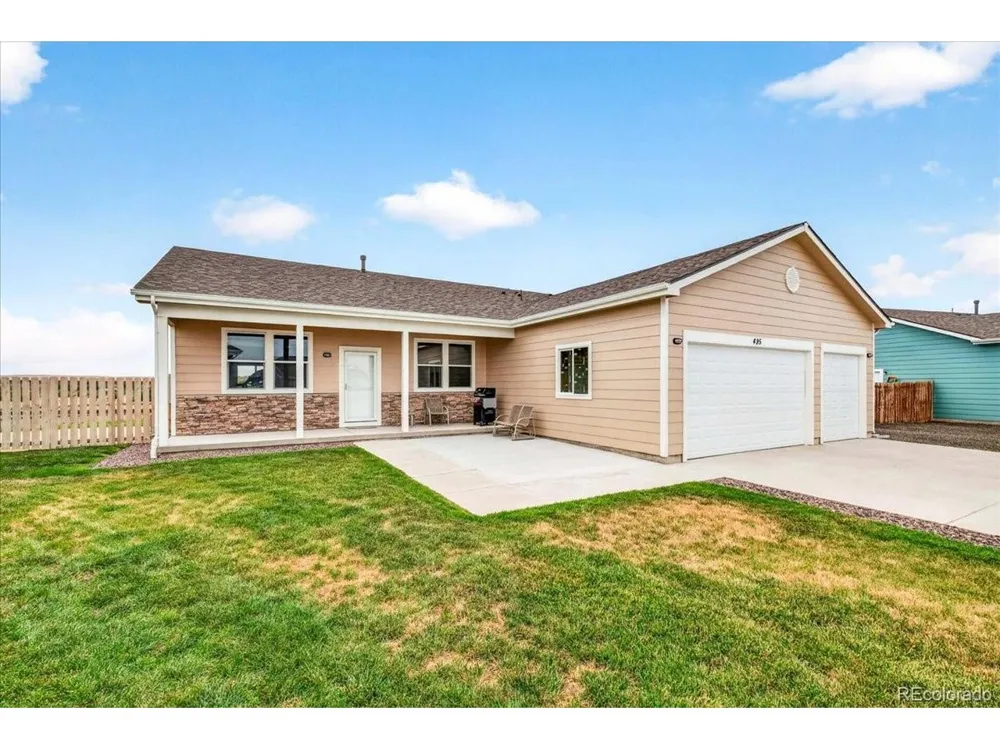 495 S 2nd Avenue Deer Trail, CO 80105