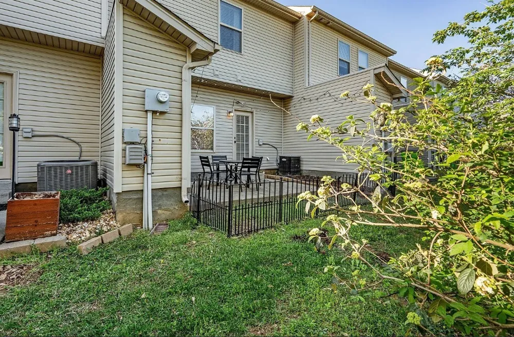 5433 Perlou Ln Murfreesboro, TN 37128
