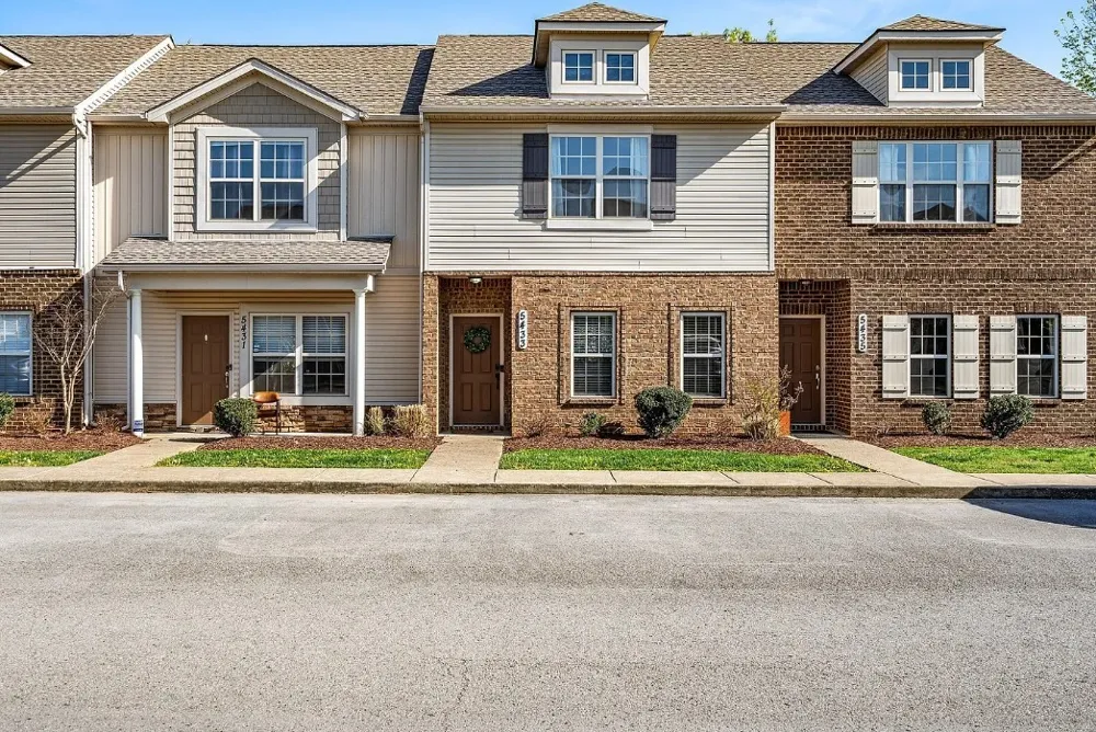 5433 Perlou Ln Murfreesboro, TN 37128