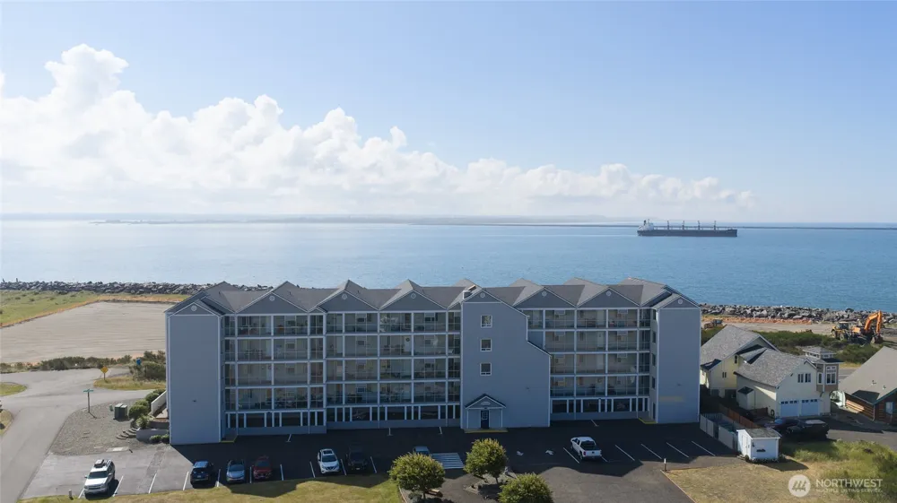 401 Westport View SW #203 Ocean Shores, WA 98569