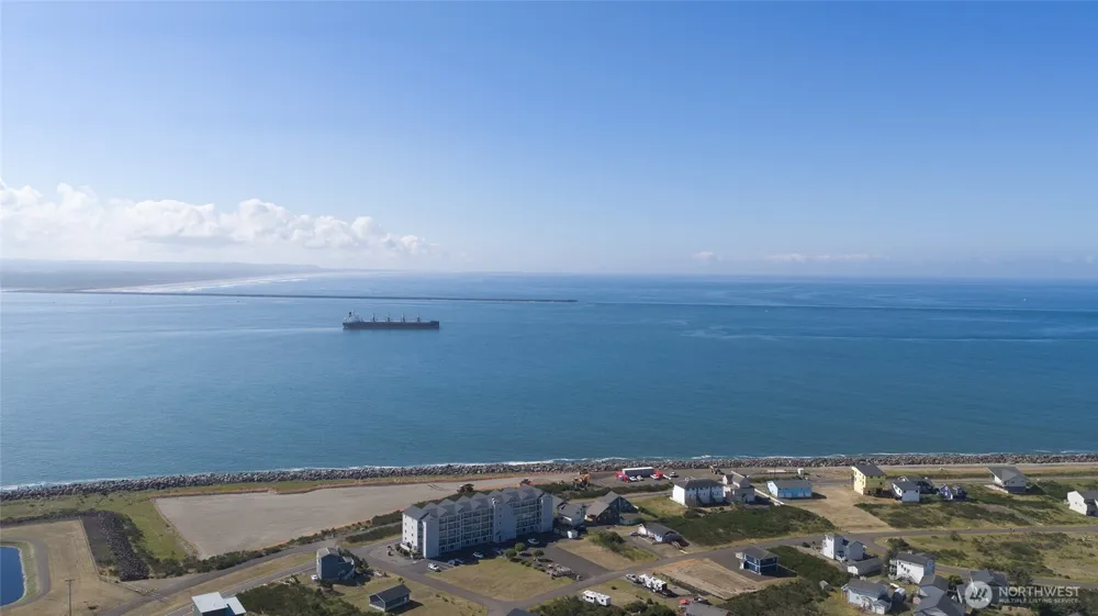 401 Westport View SW #203 Ocean Shores, WA 98569