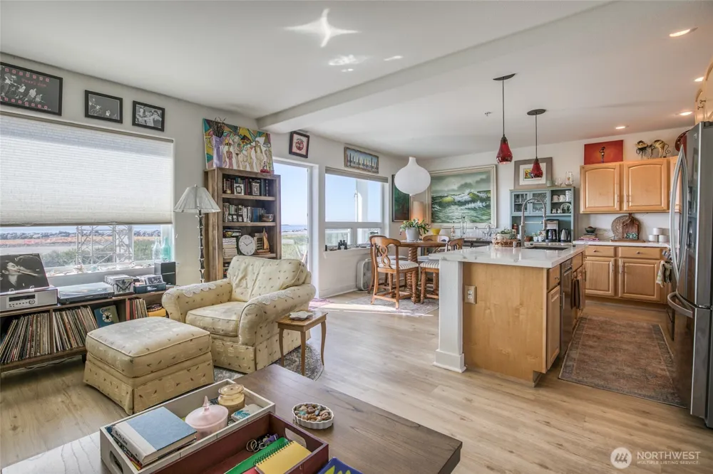 401 Westport View SW #203 Ocean Shores, WA 98569