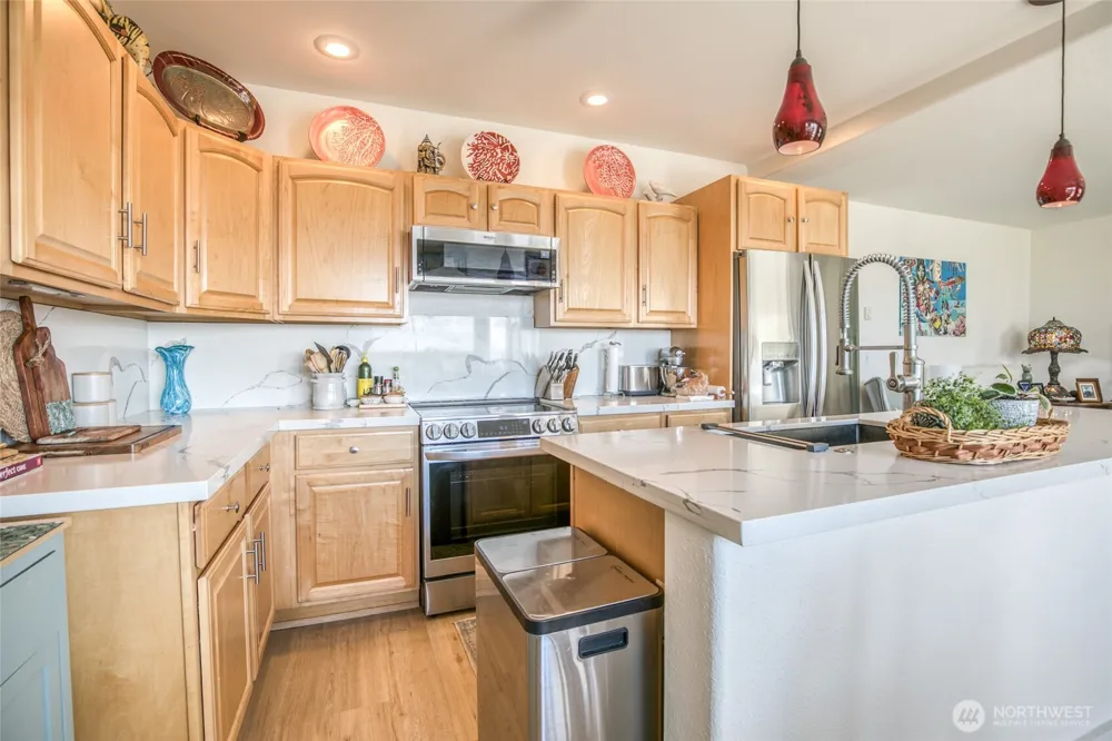 401 Westport View SW #203 Ocean Shores, WA 98569