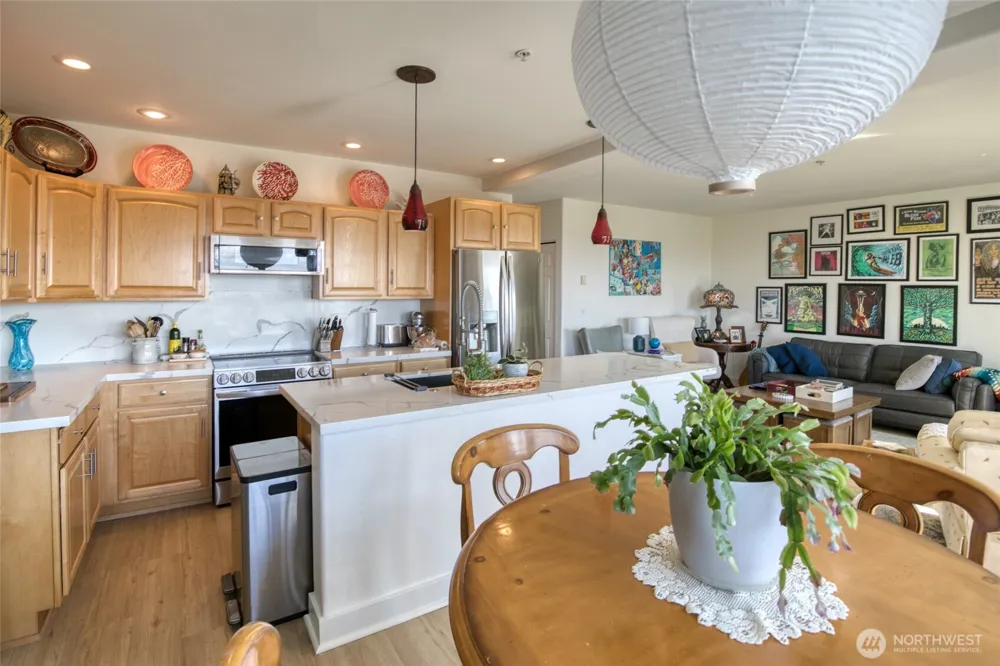 401 Westport View SW #203 Ocean Shores, WA 98569