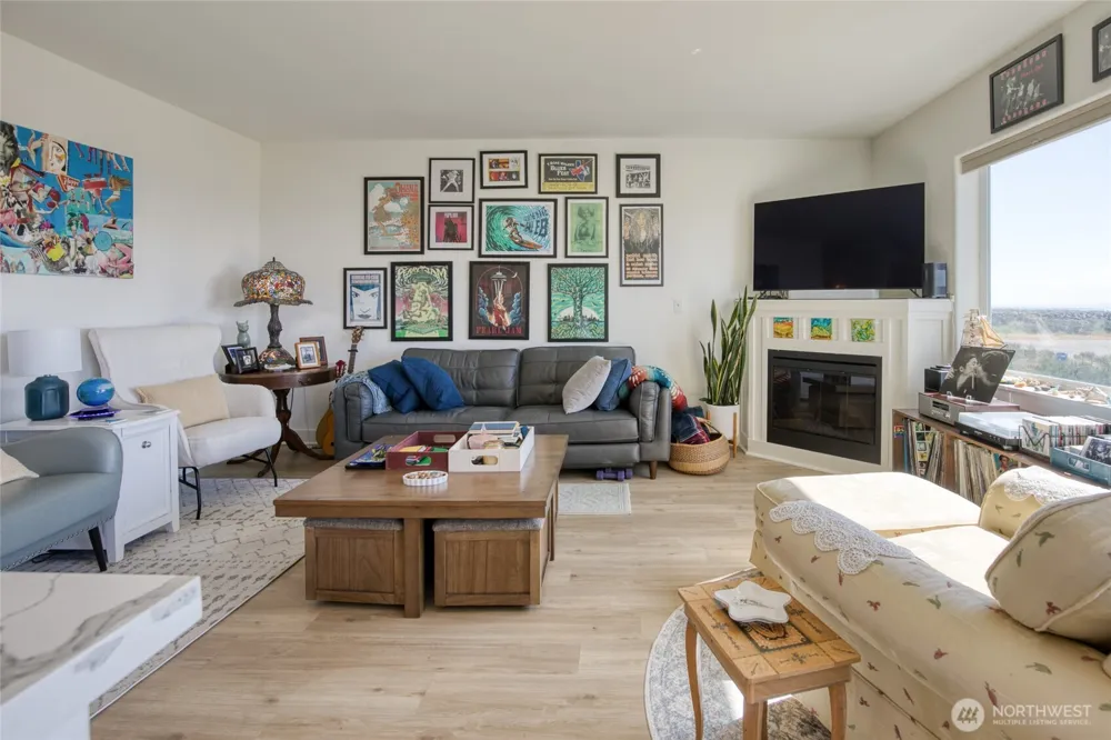 401 Westport View SW #203 Ocean Shores, WA 98569