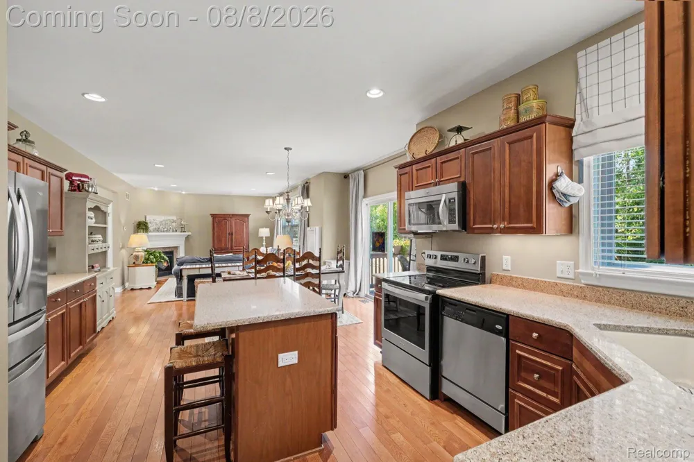 4141 Oak Street Grand Blanc Charter Township, MI 48439
