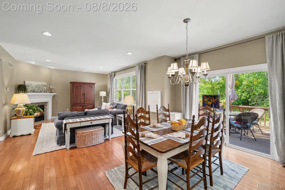 4141 Oak Street Grand Blanc Charter Township, MI 48439