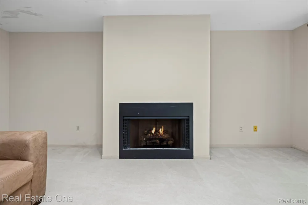 7332 Meadowridge Circle West Bloomfield Charter Township, MI 48322