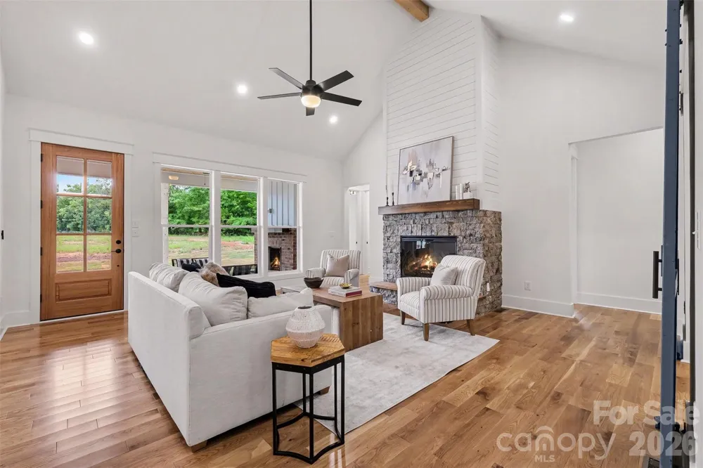 6609 McNeely Road Waxhaw, NC 28173