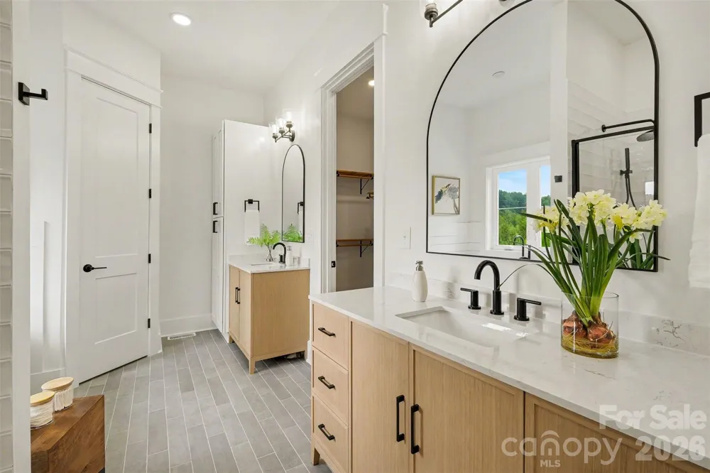 6609 McNeely Road Waxhaw, NC 28173