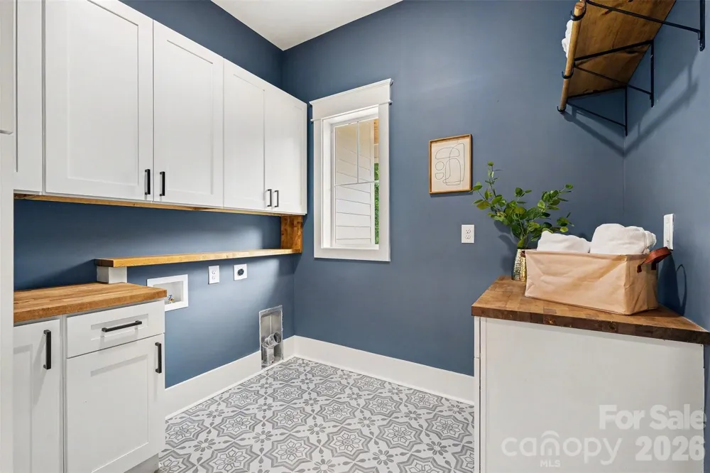 6609 McNeely Road Waxhaw, NC 28173