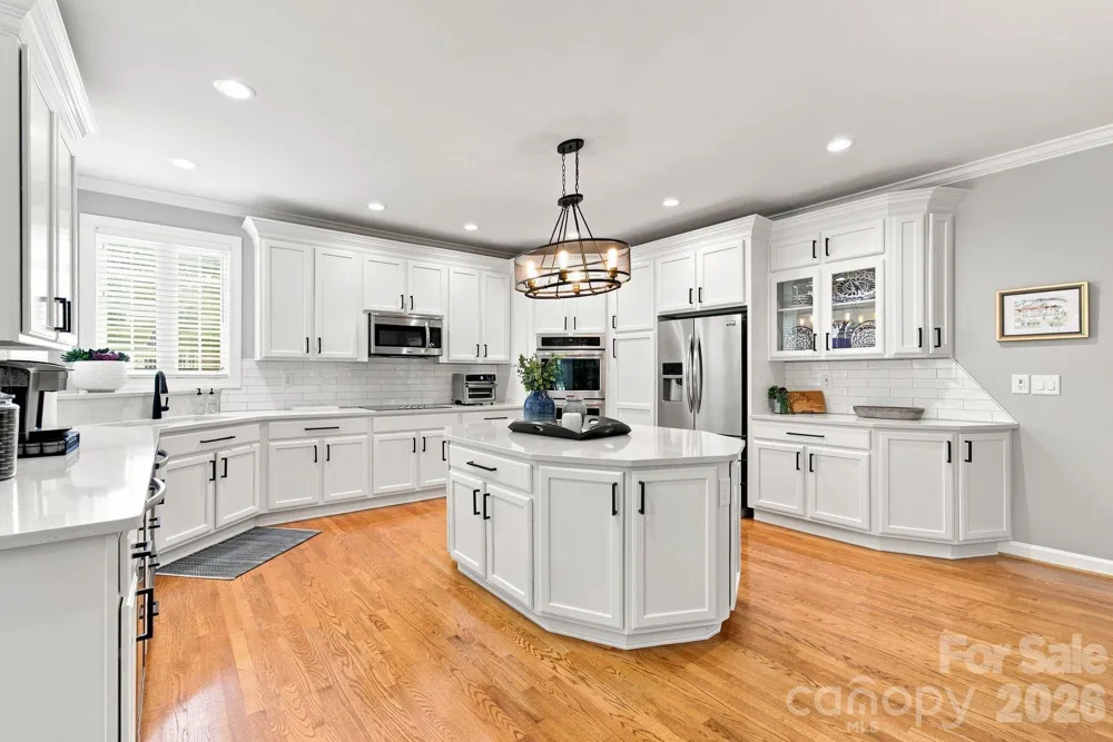 19000 Southport Drive Cornelius, NC 28031