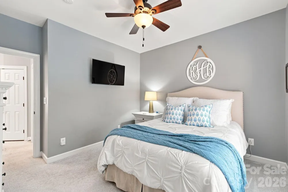 19000 Southport Drive Cornelius, NC 28031
