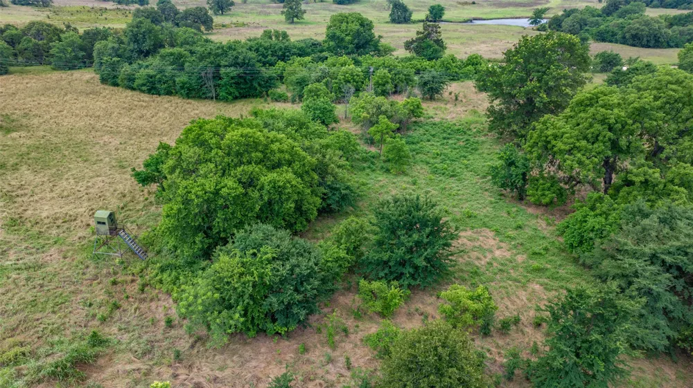 County Road 104 Whitesboro, TX 76273