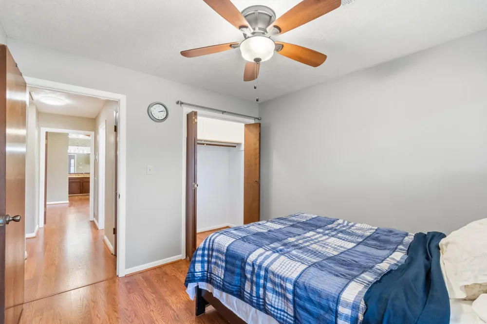 108 Meadow Creek Drive Schulenburg, TX 78956
