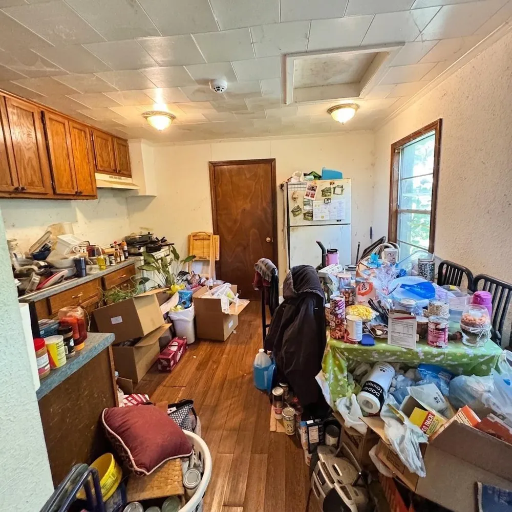 203 Roosevelt Road Hooks, TX 75561