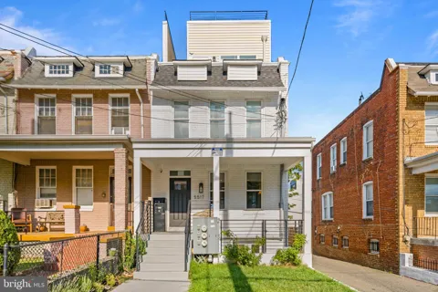 5517 7TH STREET NW #1