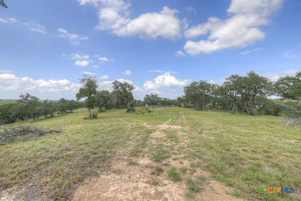 338 Sheridan Drive Canyon Lake, TX 78133