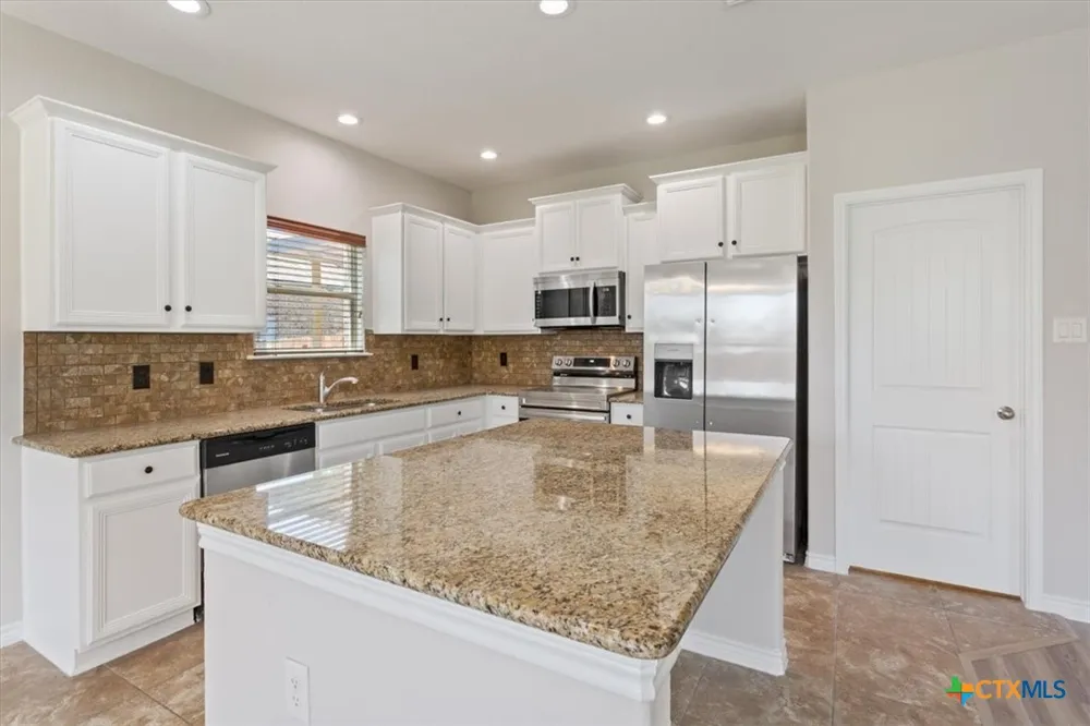 5805 Fenton Lane Belton, TX 76513