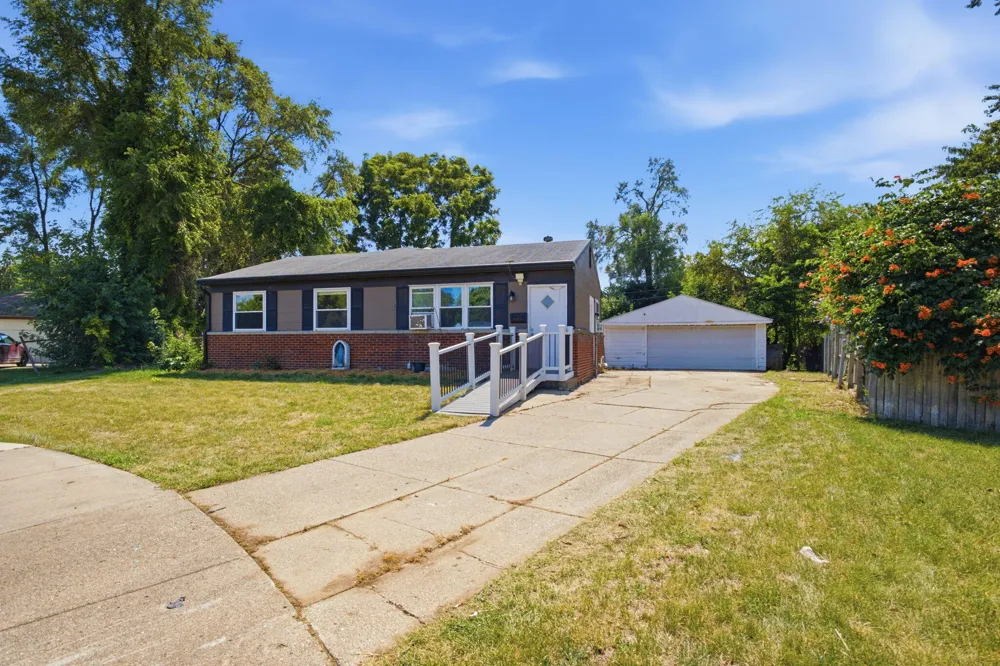 1360 Woodglen Avenue Ypsilanti, MI 48198