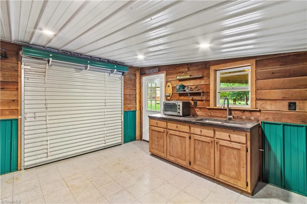 215 Meadow Lake Drive Salisbury, NC 28146