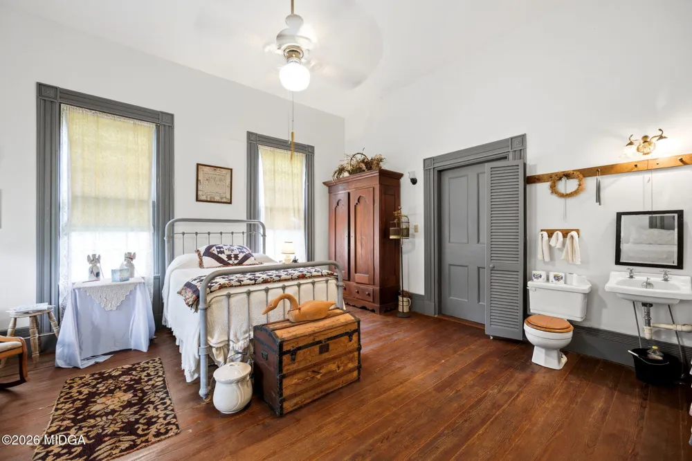 1880 Dames Ferry Road Forsyth, GA 31029