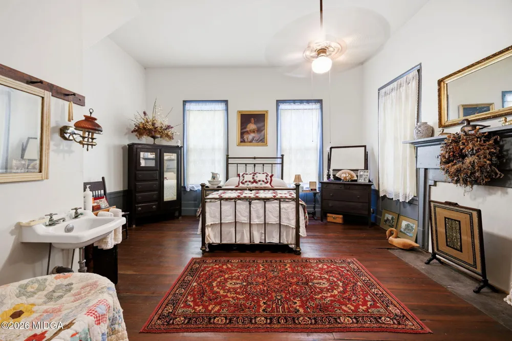 1880 Dames Ferry Road Forsyth, GA 31029
