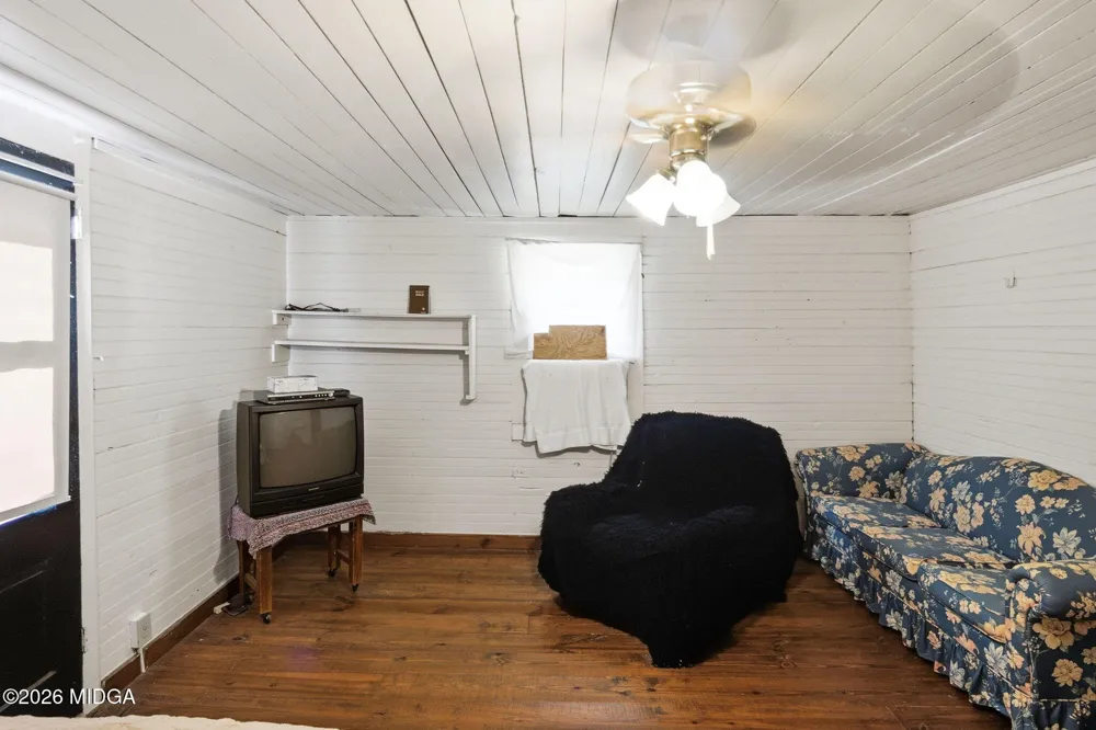 1880 Dames Ferry Road Forsyth, GA 31029